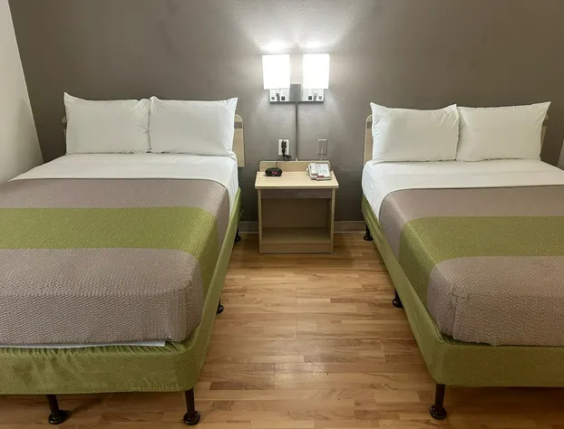 Suburban Studios Fishers Indianapolis hotel detail image 3