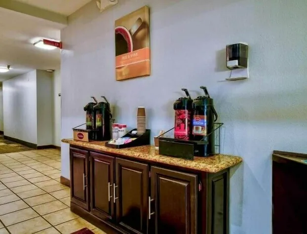 Studio 6 Suites Hesperia, CA – West Main Street – I-15 hotel detail image 4