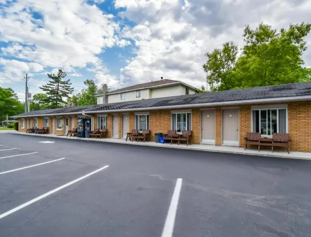 Beach Club by Beach1 Motel hotel detail image 1