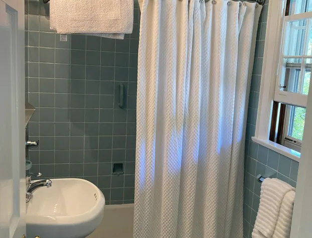 Plain Kate's Inc hotel detail image 4