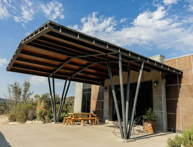 Oeno Wine Lodge hotel detail image 1