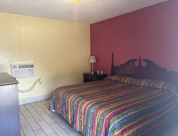 Plaza Motel hotel detail image 3