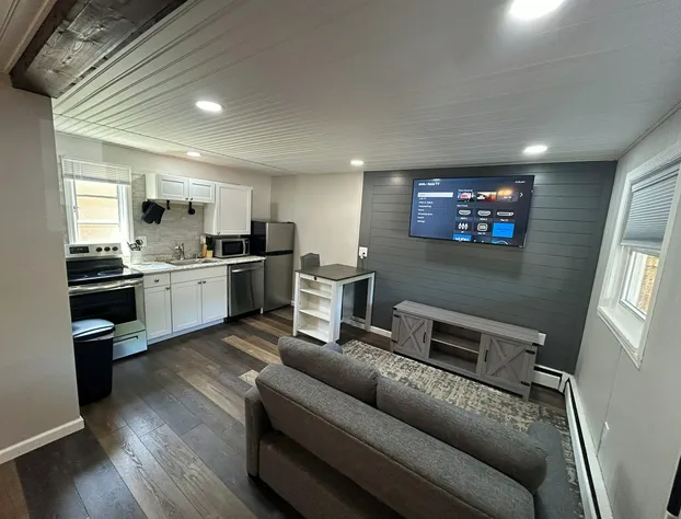 Meads Motel hotel detail image 3