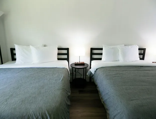 The Lagrange Inn & Extended Stay hotel detail image 3