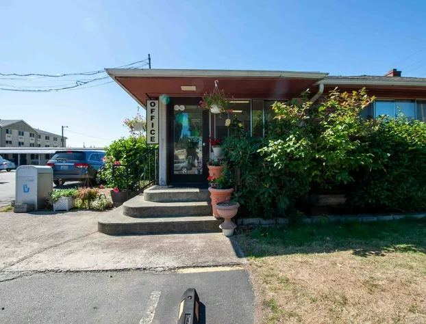 Golden Kent Motel hotel detail image 1