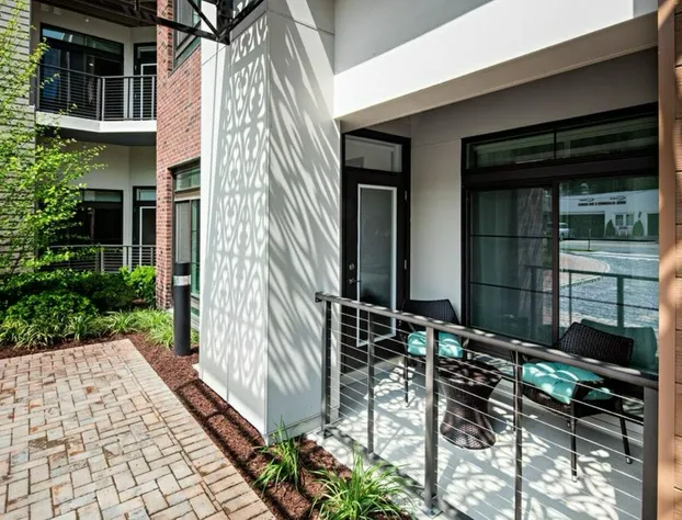 Kings Point Lux Suites hotel detail image 1