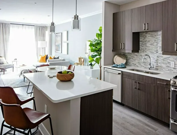 Kings Point Lux Suites hotel detail image 3