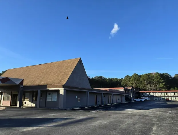 HomeTowne Studios LaGrange hotel detail image 2