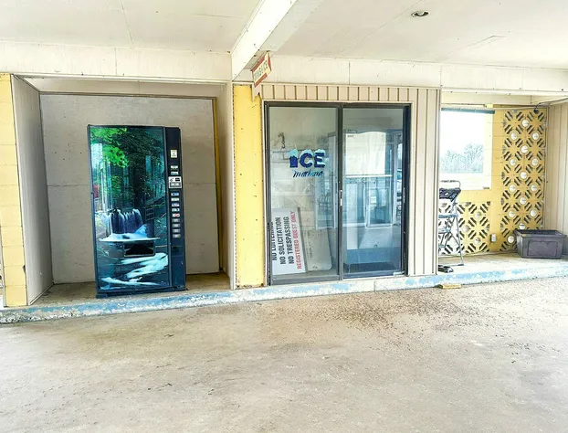 Shamrock Kings Inn By Oyo Marked Tree I-555 hotel detail image 3