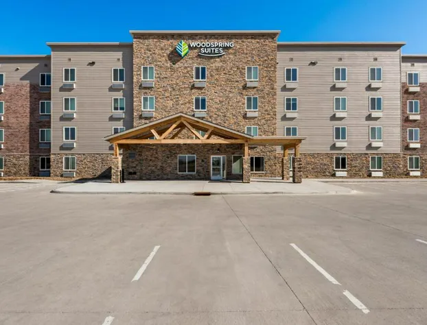 Woodspring Suites Coralville Iowa City hotel detail image 2