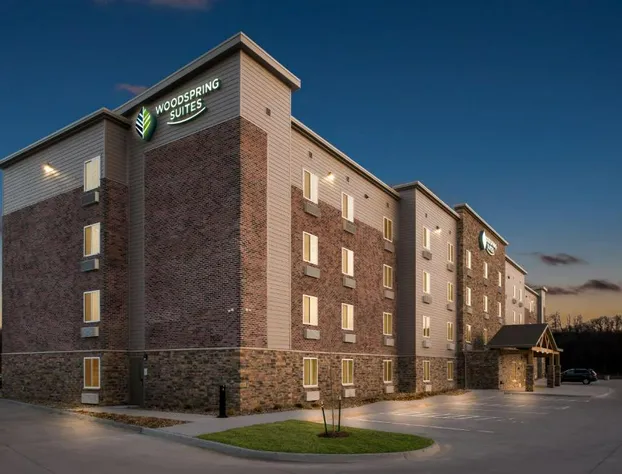 Woodspring Suites Coralville Iowa City hotel detail image 1