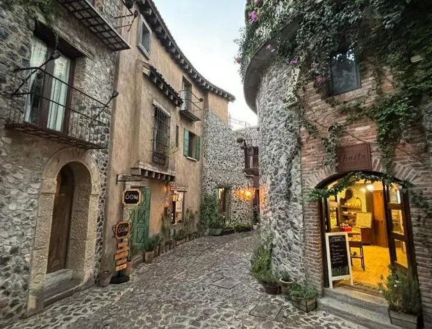 Castello di Carlo - Suite Carlo I hotel detail image 1