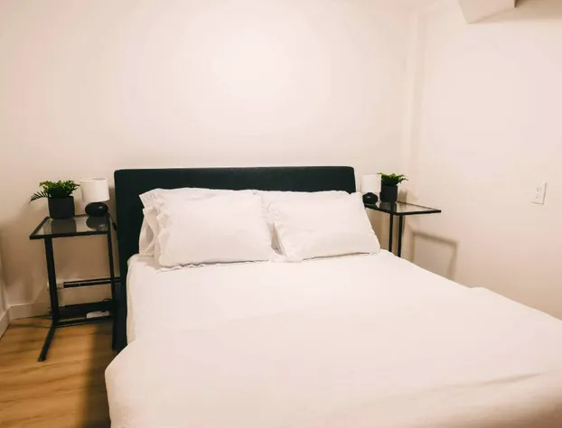 Lum The Queen hotel detail image 3