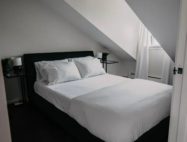 Lum The Queen hotel detail image 4