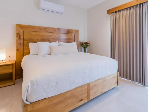 Josefa Suites hotel detail image 2