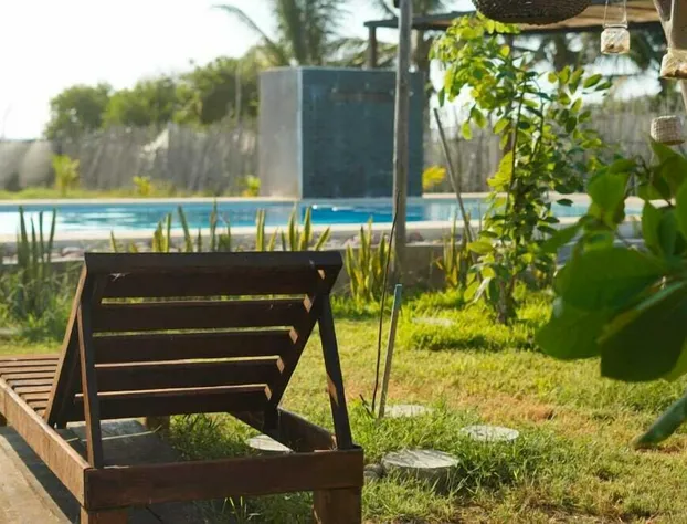 Tres Velas Surf hotel detail image 3