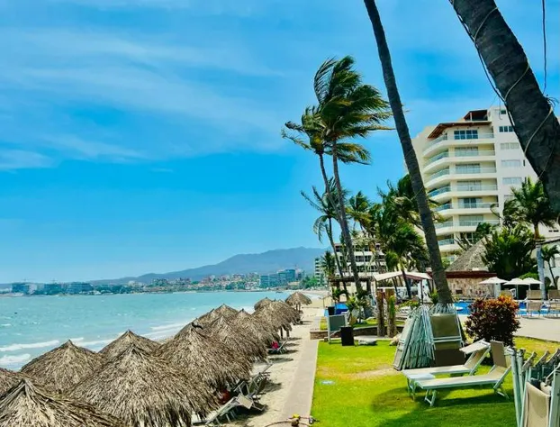 Los Picos Hotel & Suites Bucerias hotel detail image 3