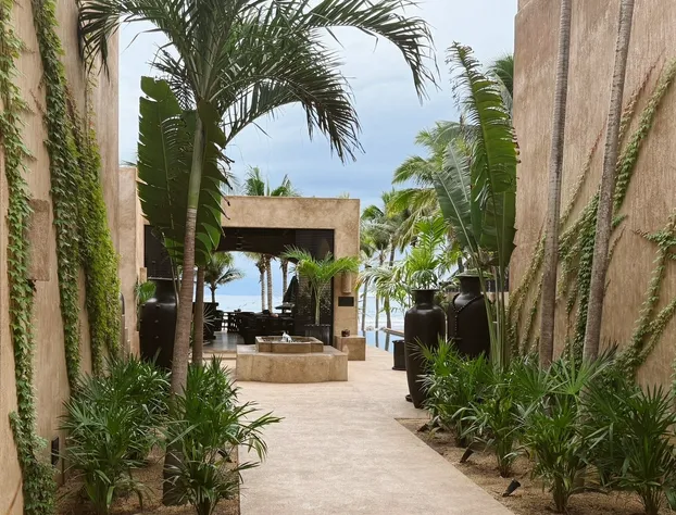 Casa Saint George hotel detail image 2