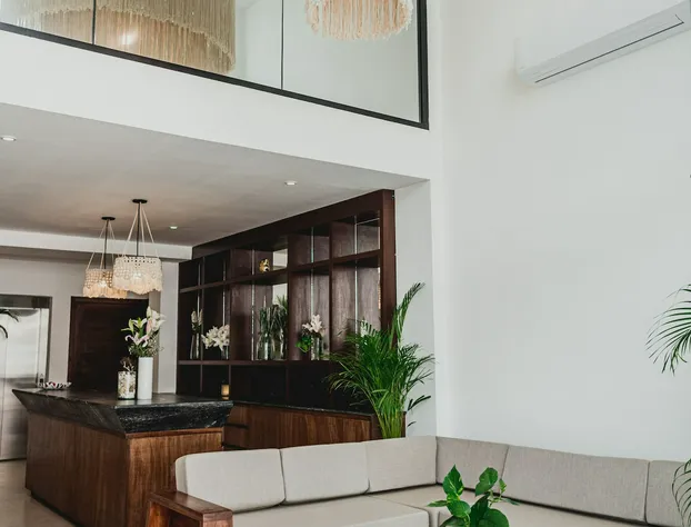 Phantom Suites hotel detail image 1