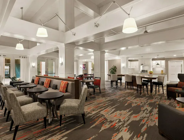 Addison Suites hotel detail image 2