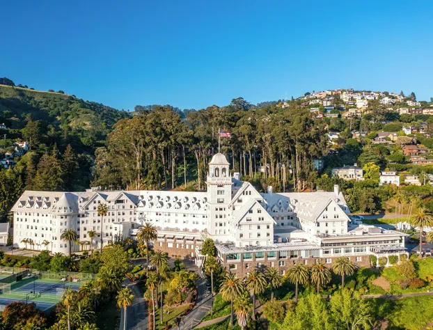 Claremont Resort & Club hotel detail image 4