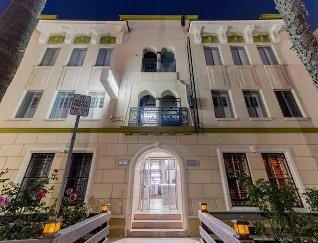 Lumea by the Sea Long Beach Convention Center hotel detail image 1