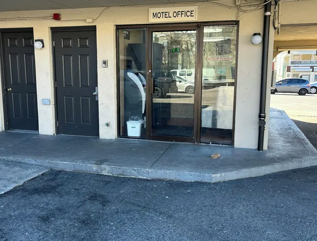 Metro Motel hotel detail image 2