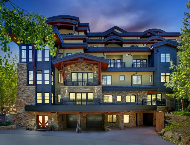 Lumiere by Dunton hotel detail image 1