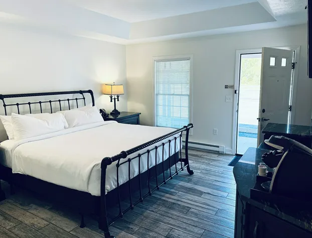 Willows hotel detail image 2