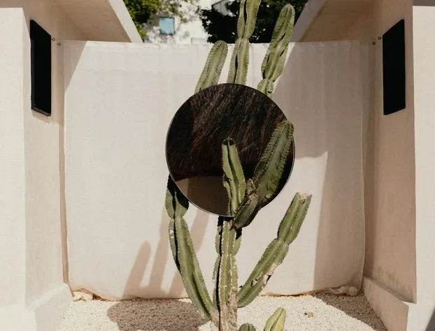 Ixum hotel detail image 2