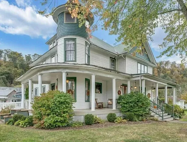 The Alderson Inn hotel detail image 1