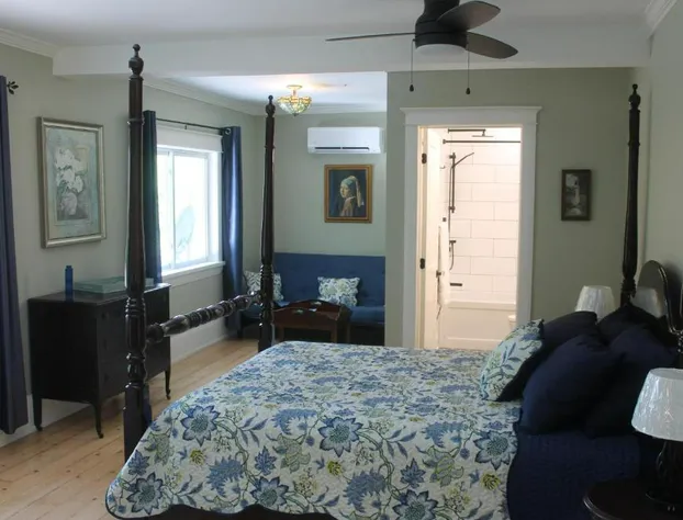 Cranberry Moon Inn B&B hotel detail image 1