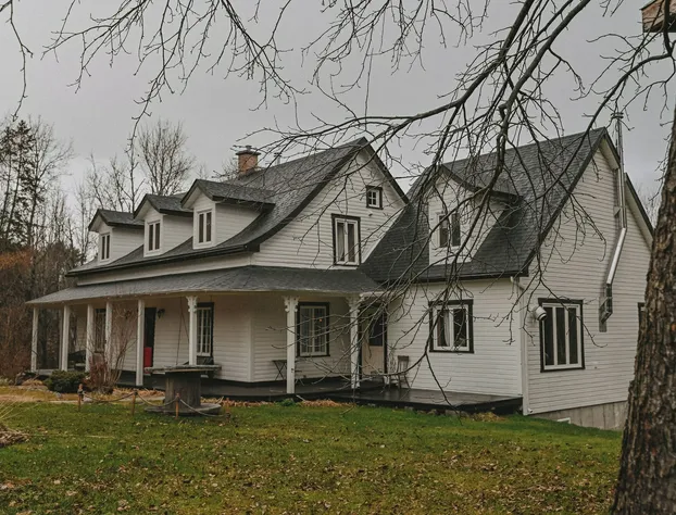 Auberge Augustin hotel detail image 3