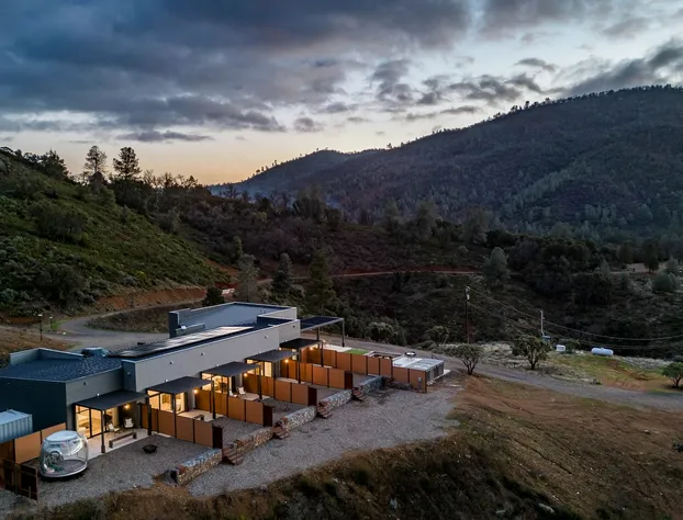 Horizon by Yosemite hotel detail image 1