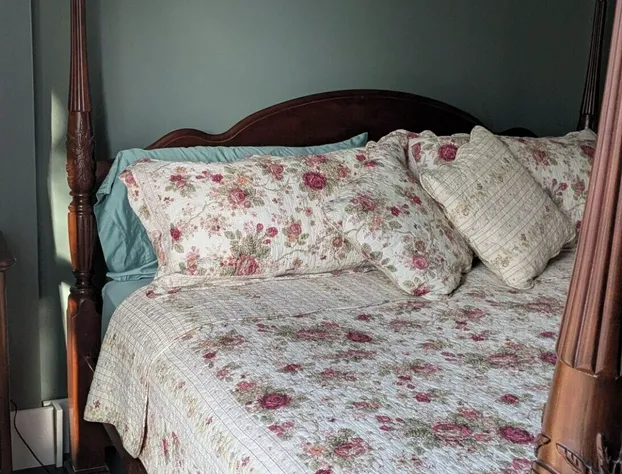 Rose & Thistle Bed & Breakfast hotel detail image 1