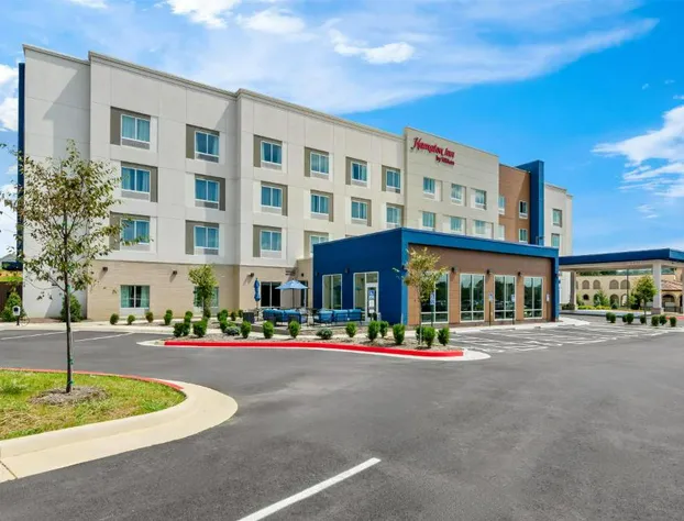 Hampton Inn Daleville hotel detail image 1