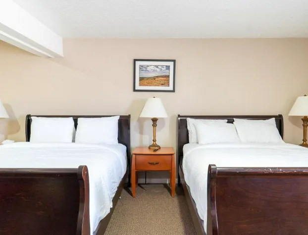 Road Creek Inn hotel detail image 4