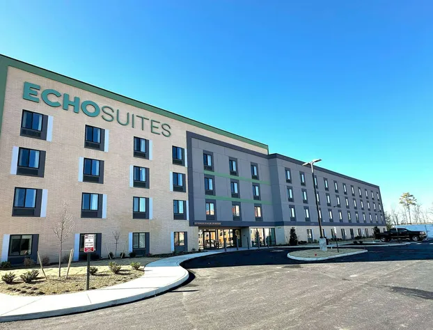 ECHO Suites Extended Stay by Wyndham Richmond West hotel detail image 1