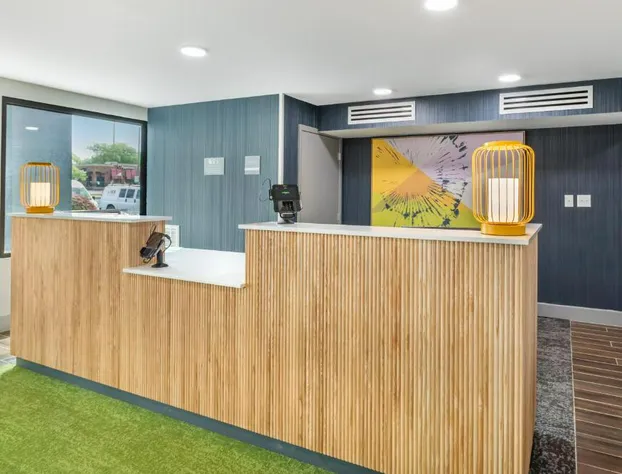 Spark by Hilton Knoxville North I-75 hotel detail image 2