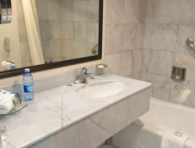 Tru by Hilton Saltillo hotel detail image 4