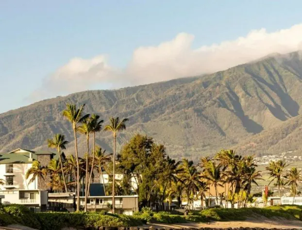 Hampton Inn & Suites Maui North Shore hotel detail image 3