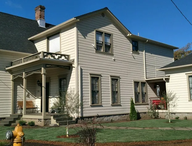 Historical John Rast House hotel detail image 3