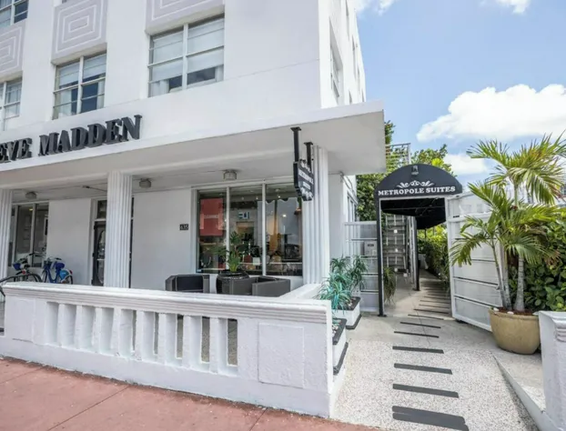 The Coastal Retreat hotel detail image 1