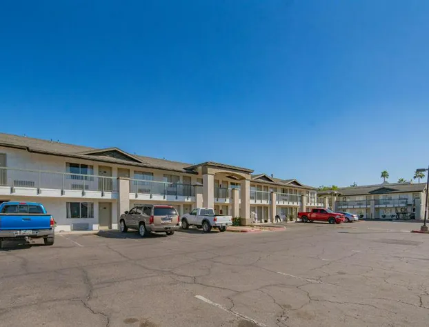 Hotel Rising hotel detail image 1