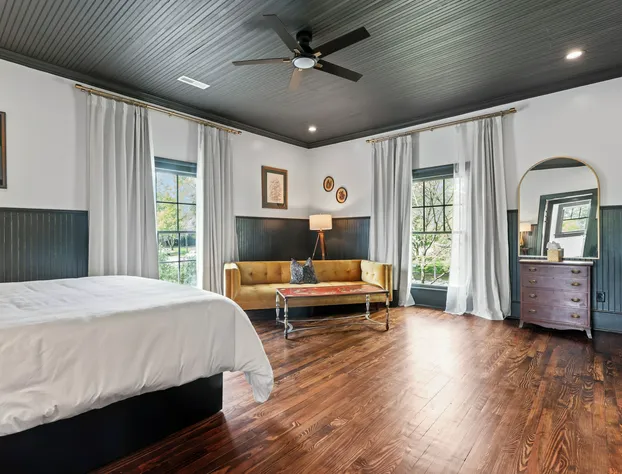 Opal and West House hotel detail image 4