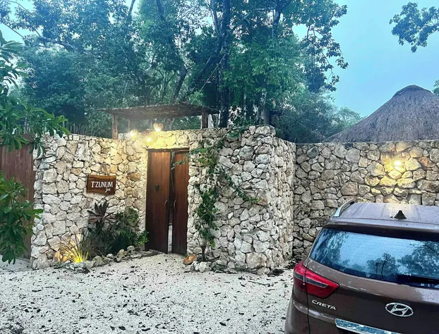 Tzunum Jade hotel detail image 2