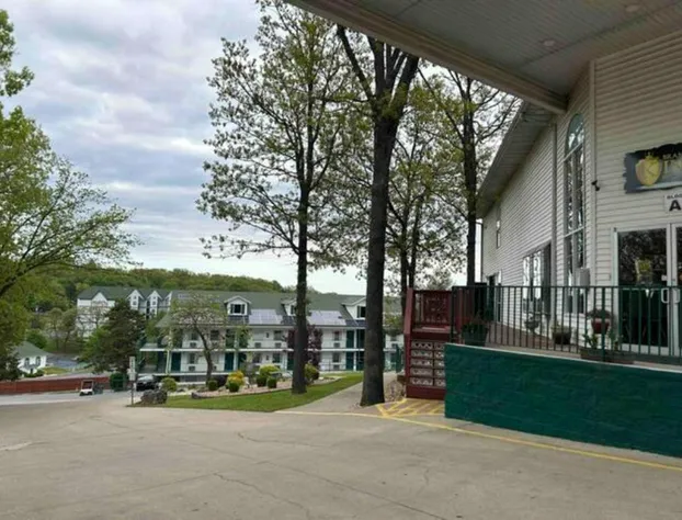 King Resort hotel detail image 1