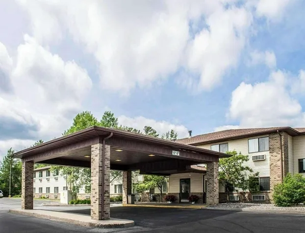 GrandStay Hotel & Suites hotel detail image 1