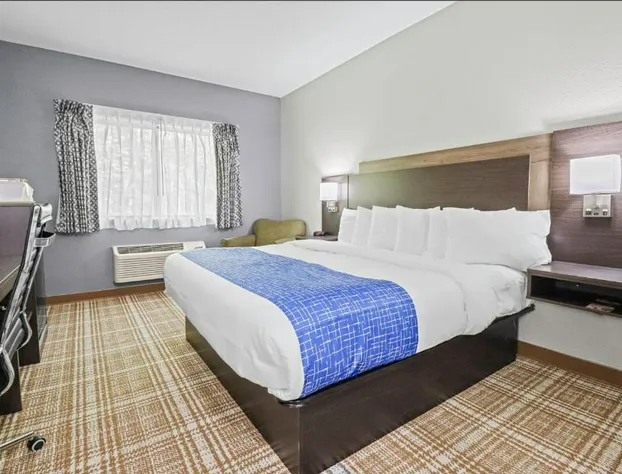 GrandStay Hotel & Suites hotel detail image 3