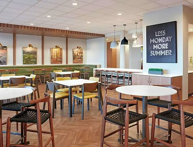 Fairfield by Marriott Inn & Suites Oxford hotel detail image 4